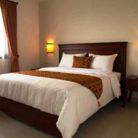 Trio Bandung Hotell Exteriör bild